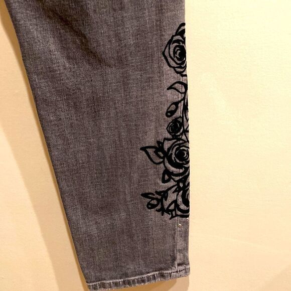 Jessica Simpson Gray Mika Best Friend Distressed  Jeans Sz 30 - Picture 9 of 12